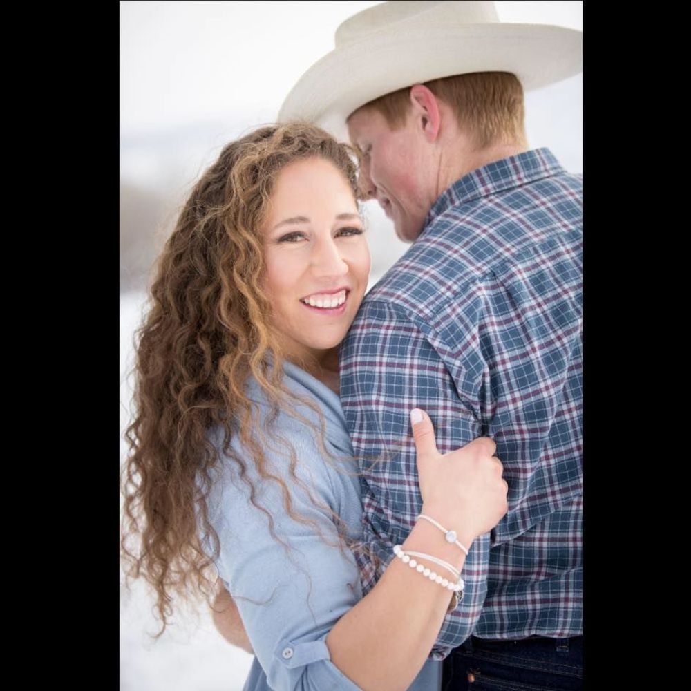 Meet your Posher, Elena